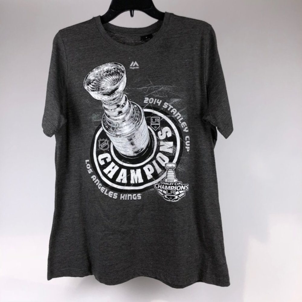 2014 Stanley Cup Champion LA Kings T-shirt Medium